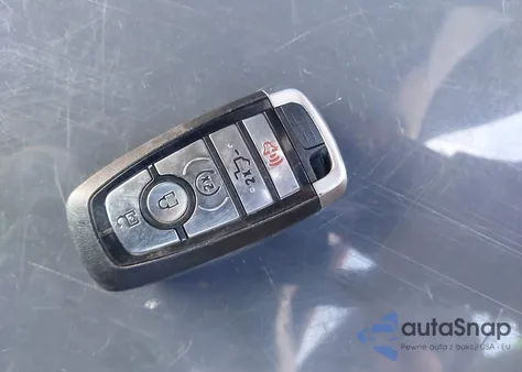 2022 Ford F-150 Xlt из США, поврежденный, VIN 1FTFW1ED5NFC17218